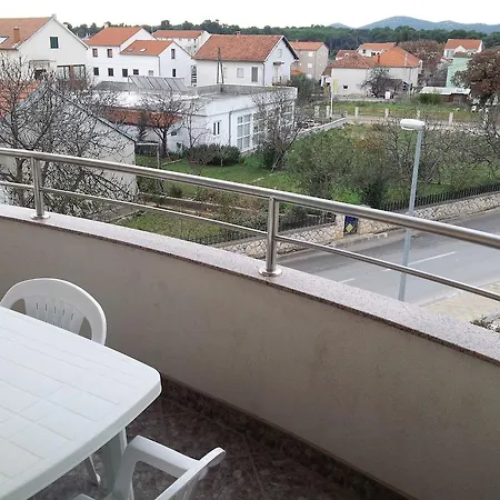 Apartment Angie Biograd Na Moru