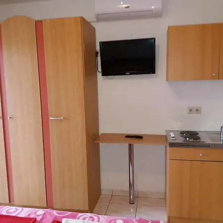 Angie Apartment
