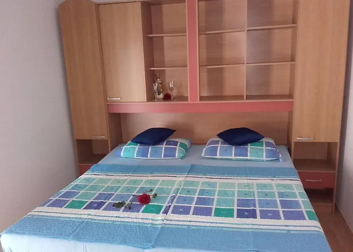 Angie Apartman